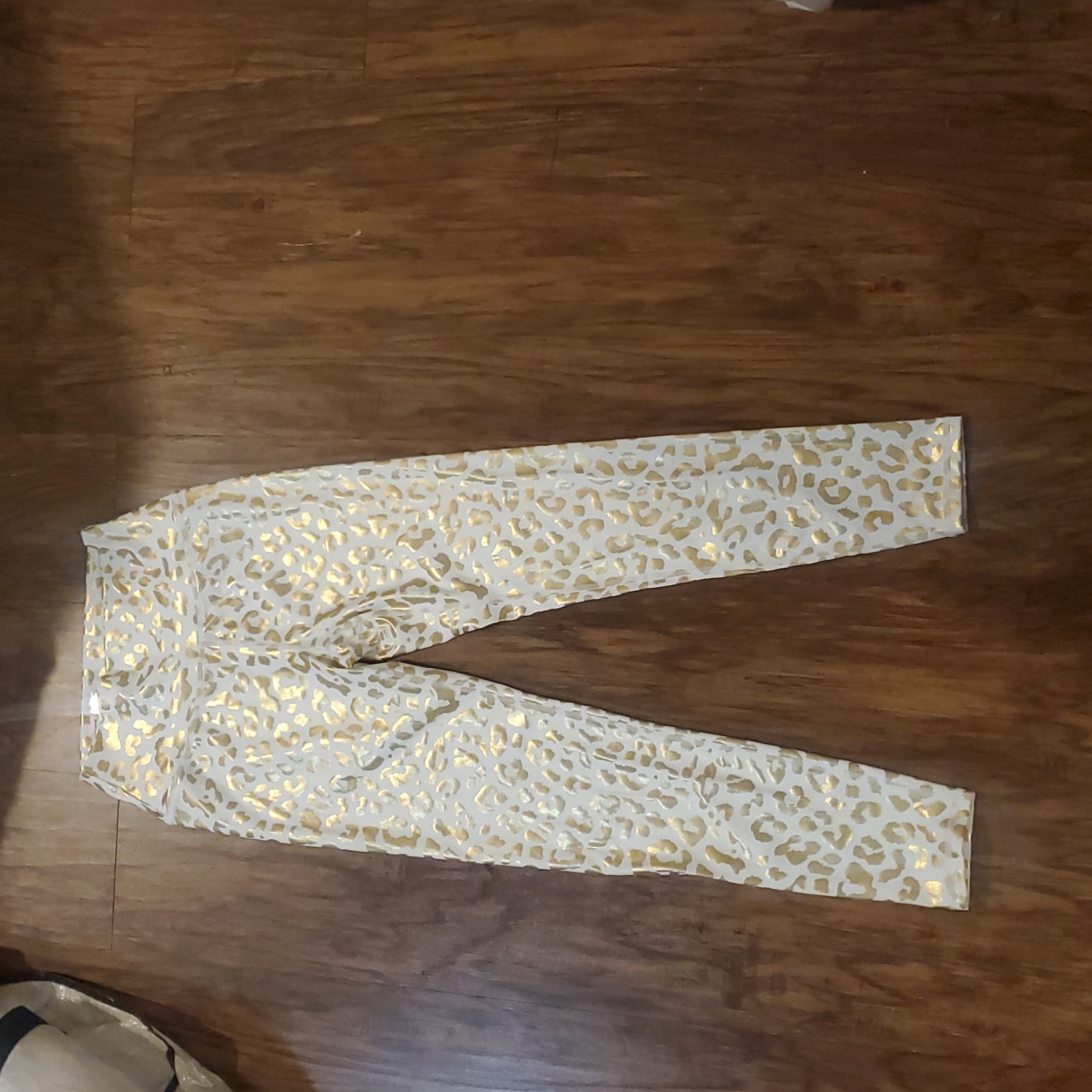 Amelia Activewear Gold Leopard Print Leggings Women's Size M Nwt